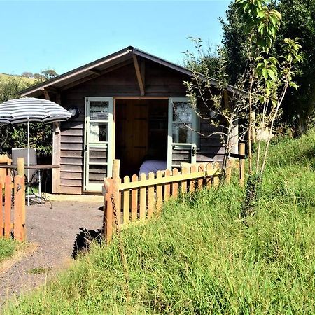 Woolcombe Cabin East Allington Bagian luar foto