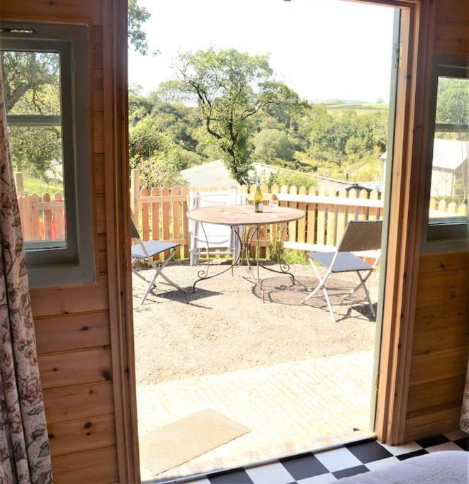 Woolcombe Cabin East Allington Bagian luar foto
